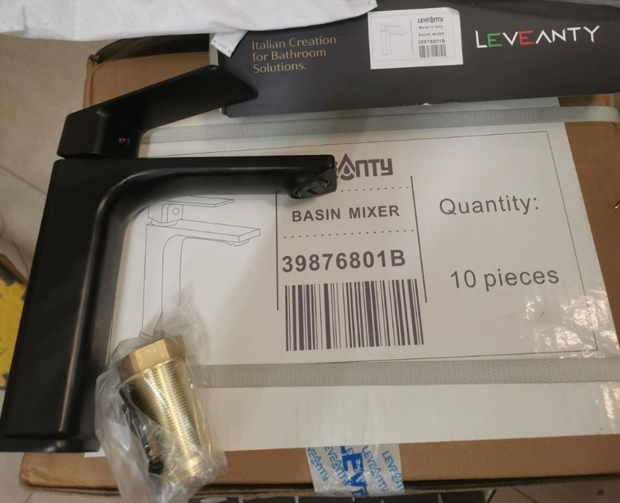 Leveanty black mixer