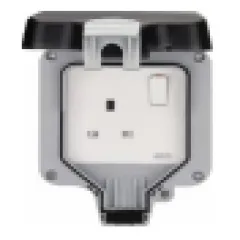 Weatherproof single socket IP66